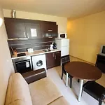 Appartamento Menada Hills