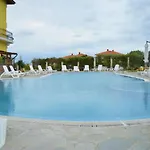Appartamento Menada Hills *