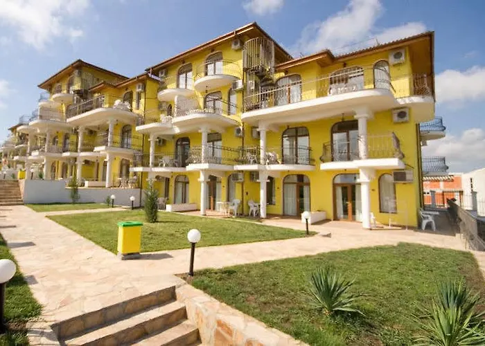 Menada Hills سوزوبول