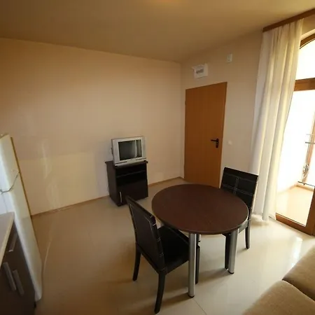 Menada Hills Apartmán *