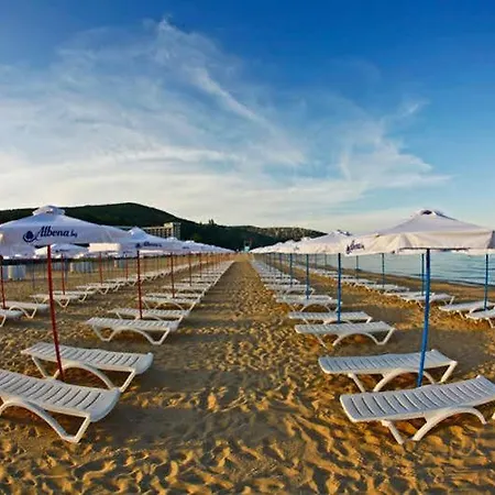 Menada Hills Apartament Sozopol