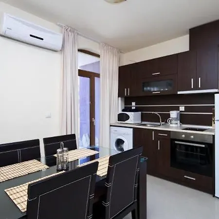 Menada Hills Apartament