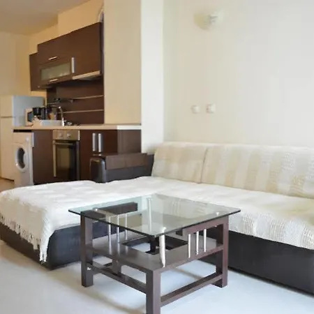 Menada Hills Apartament *