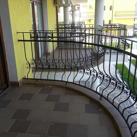 Menada Hills Apartament